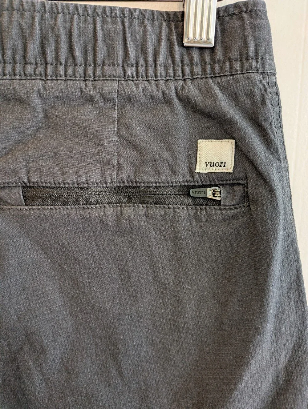 Vuori Women’s Ripstop Wide Leg Hiking Pant Dark Gray Gorpcore Outdoor Size S